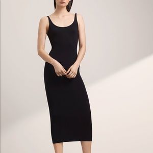 Aritzia Babaton | Olive Freddie Maxi Dress
